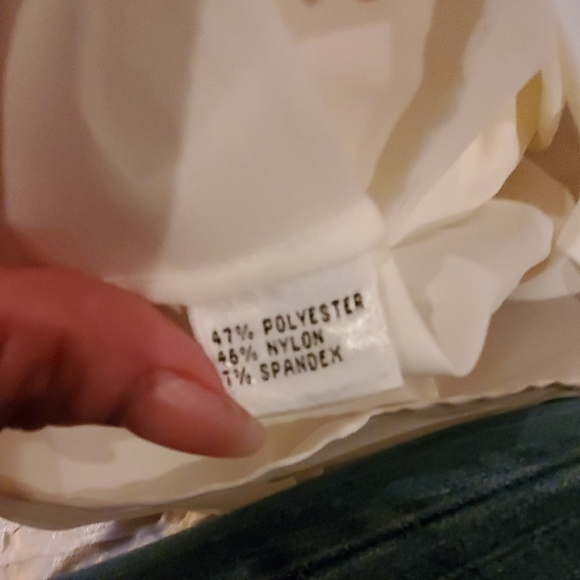 Talbot White Formal Top with Rhinestone  4 - Picture 7 of 7